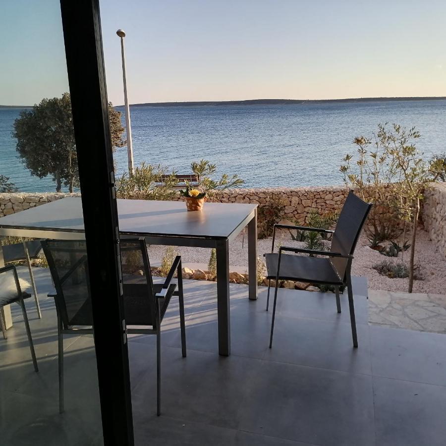Bella Mare Apartment Mandre Exterior photo